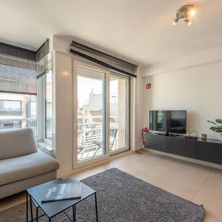 Modern With Private Rooftop شقة أوستيند